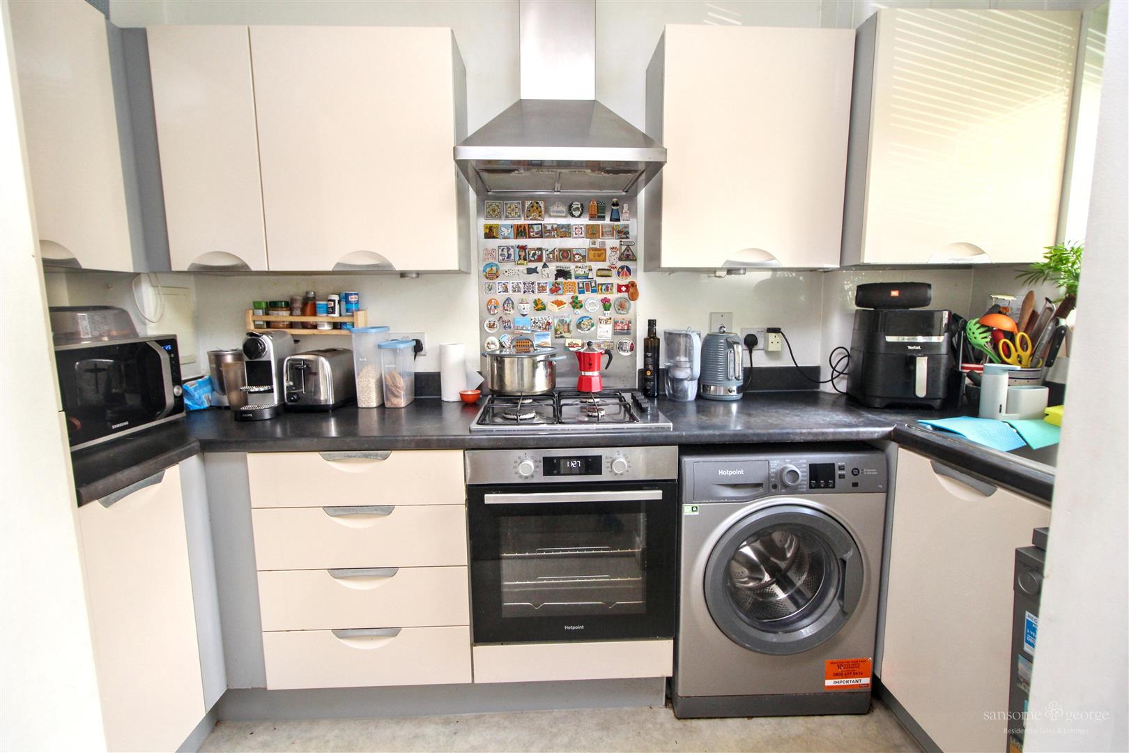 Tay Road, Tilehurst, Reading